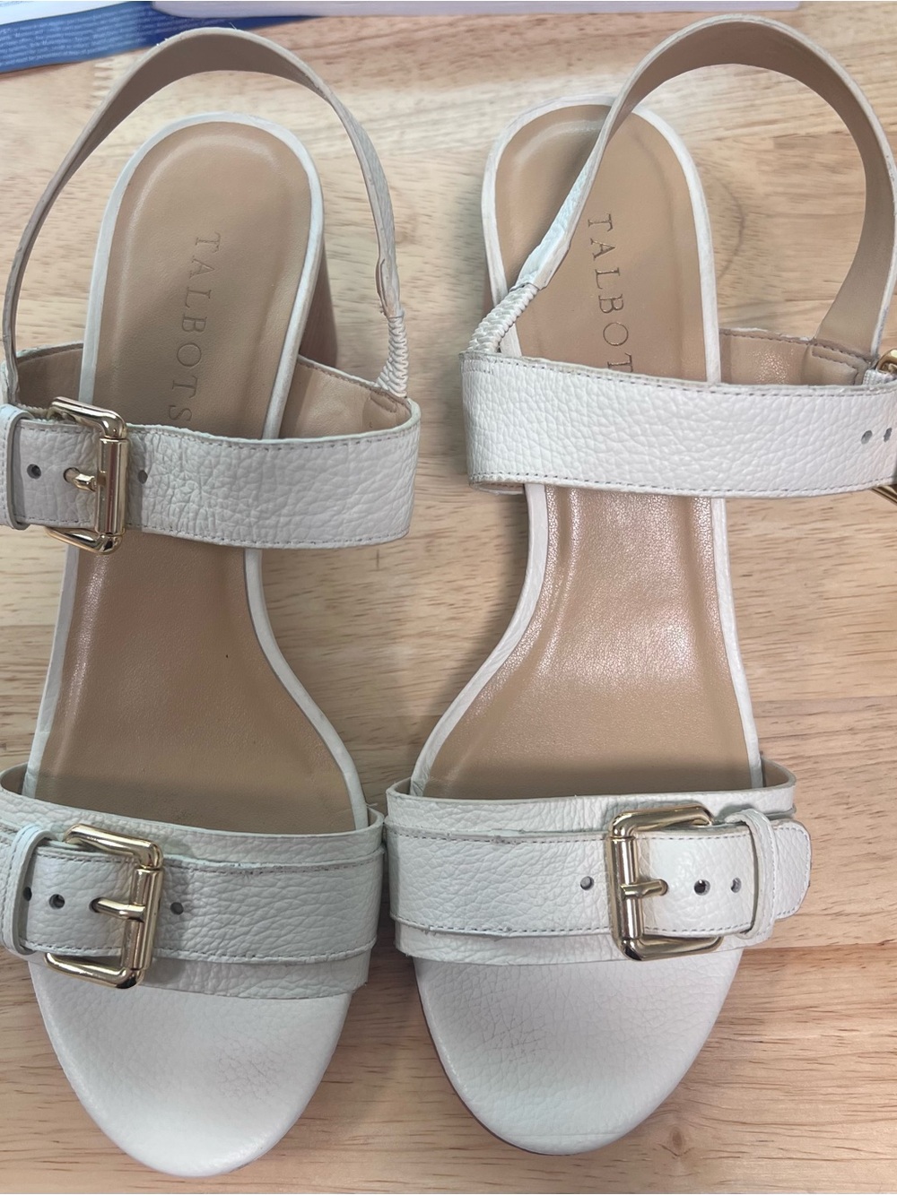 Talbots Off White Leather Buckle Slingback Sandals 8.5M in EUC